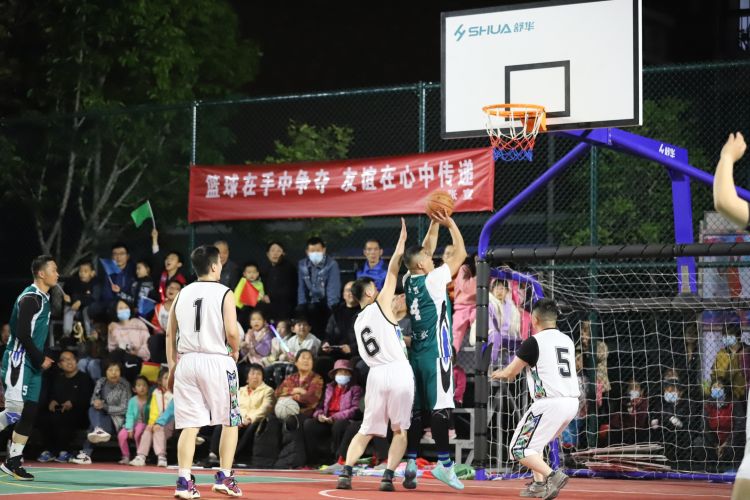 持与